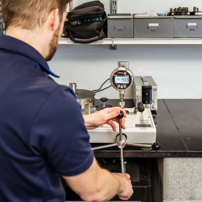 finish_Finding_The_Right_Pressure_Calibrator_For_Your_Pressure_Gauges